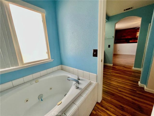 14355 Bochee Road, Apple Valley, CA 92307