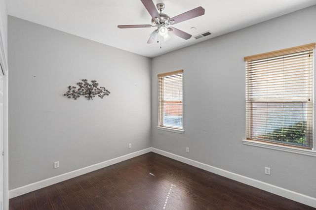 6208 W Menlo Avenue, Fresno, CA 93722