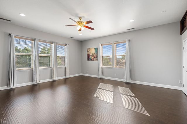 6208 W Menlo Avenue, Fresno, CA 93722