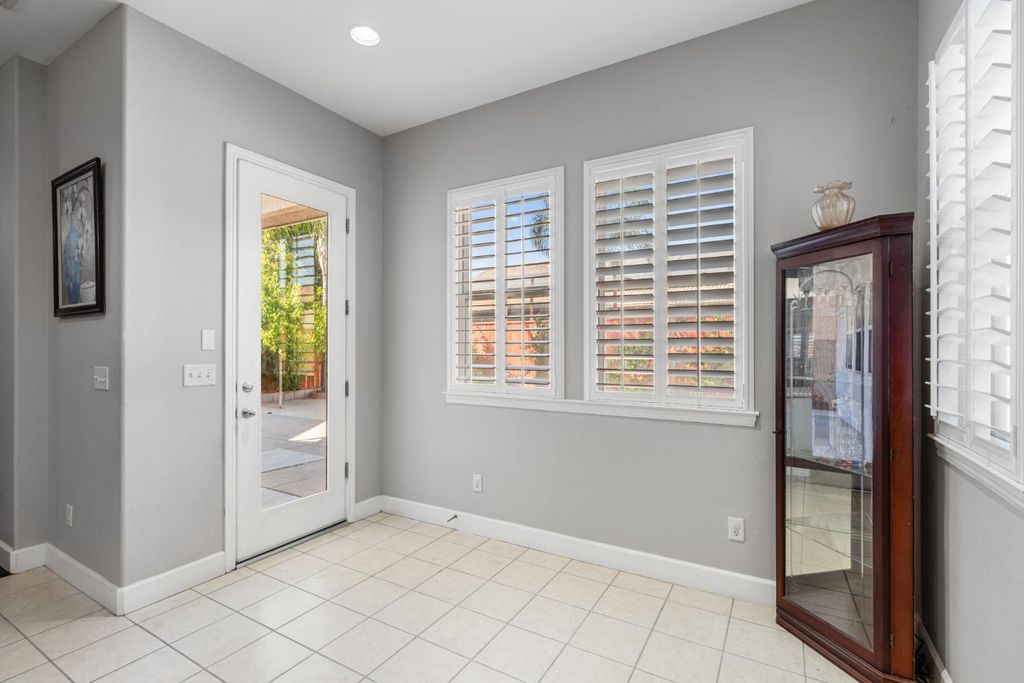 Image 19 of property listing at 6208 W Menlo Avenue, Fresno, CA 93722