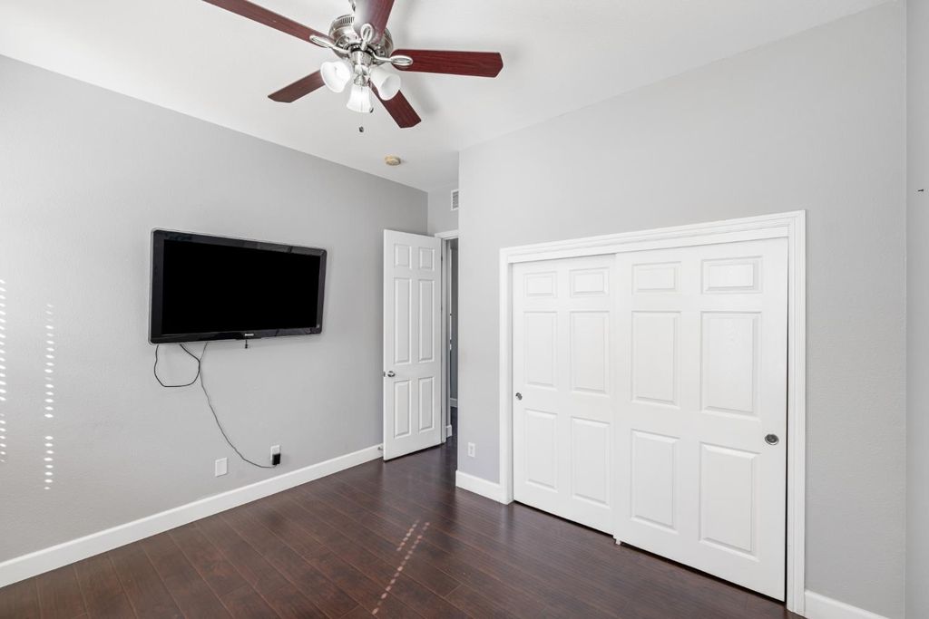 Image 23 of property listing at 6208 W Menlo Avenue, Fresno, CA 93722