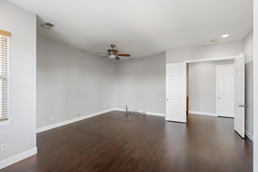 Image 31 of property listing at 6208 W Menlo Avenue, Fresno, CA 93722