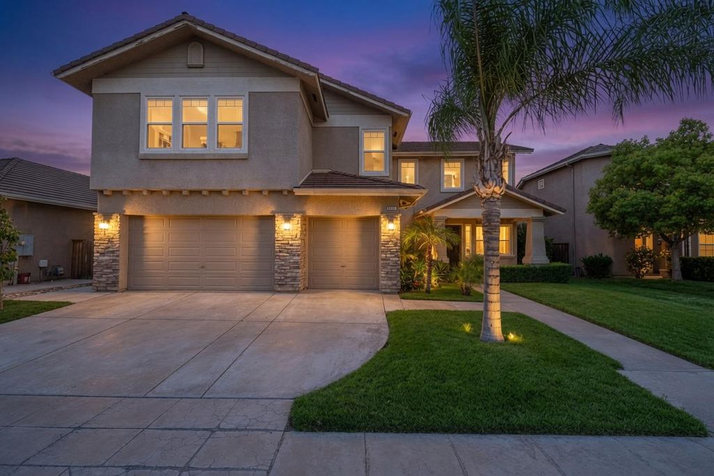 Image 4 of property listing at 6208 W Menlo Avenue, Fresno, CA 93722