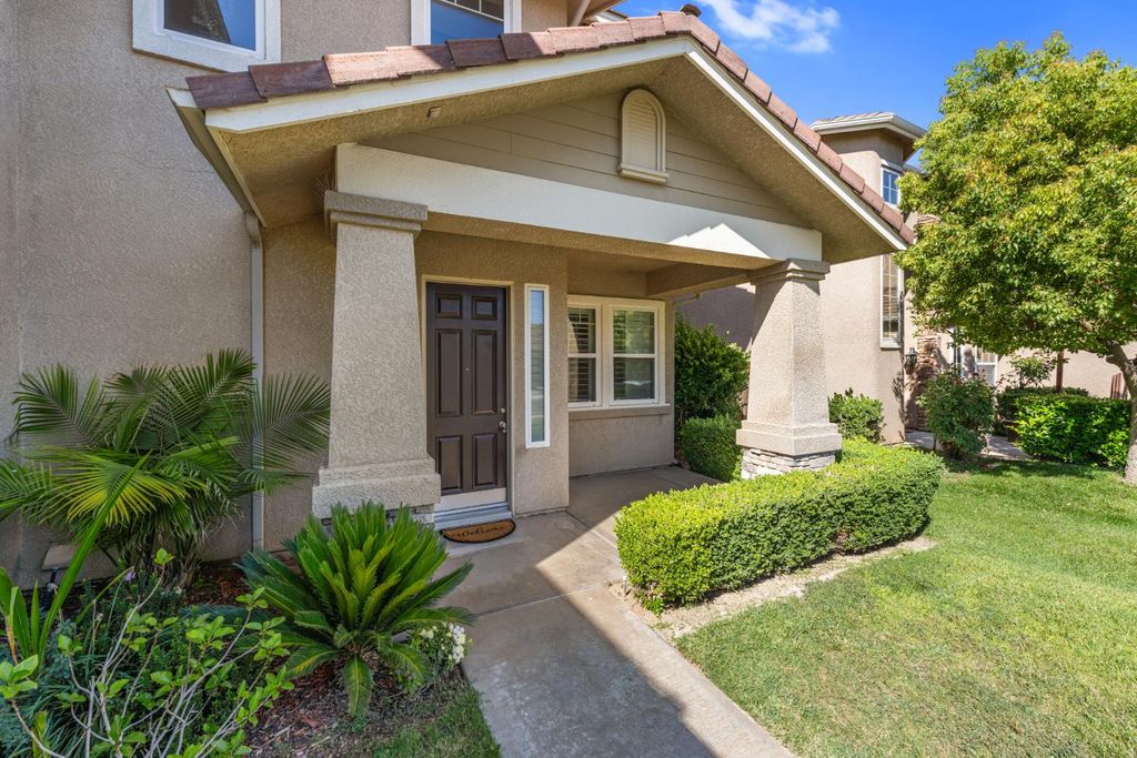 Image 7 of property listing at 6208 W Menlo Avenue, Fresno, CA 93722