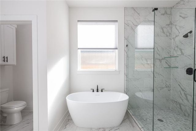 4831 N Parley Bend, Fayetteville, AR 72764