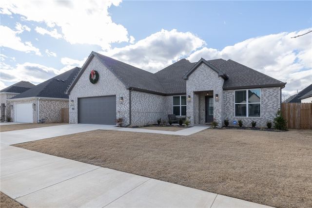 4831 N Parley Bend, Fayetteville, AR 72764