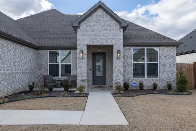 4831 N Parley Bend, Fayetteville, AR 72764