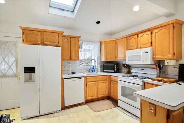 476 Harrison St, Nutley Twp., NJ 07110