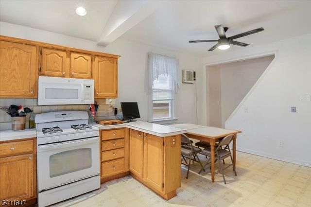 476 Harrison St, Nutley Twp., NJ 07110