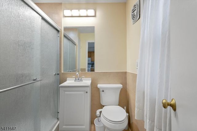 476 Harrison St, Nutley Twp., NJ 07110