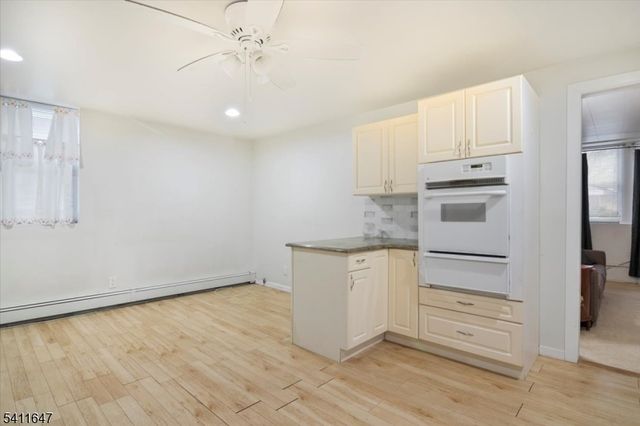 476 Harrison St, Nutley Twp., NJ 07110