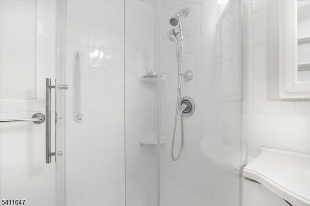 476 Harrison St, Nutley Twp., NJ 07110