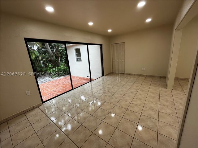 3351 SW 18th St 3351, Miami, FL 33145