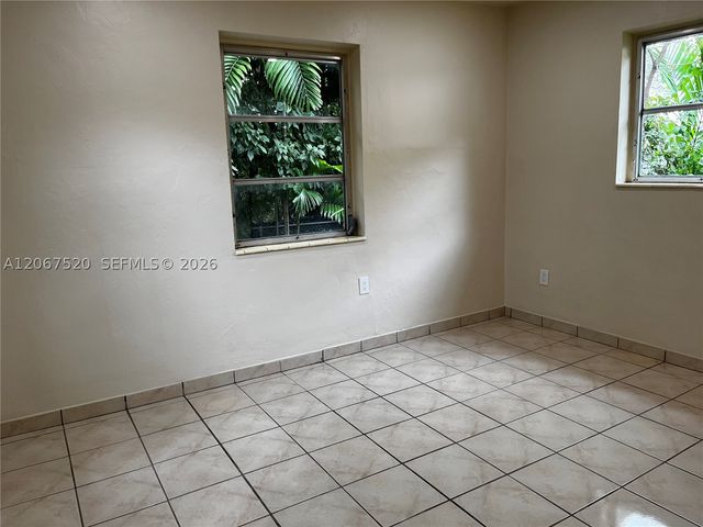 3351 SW 18th St 3351, Miami, FL 33145