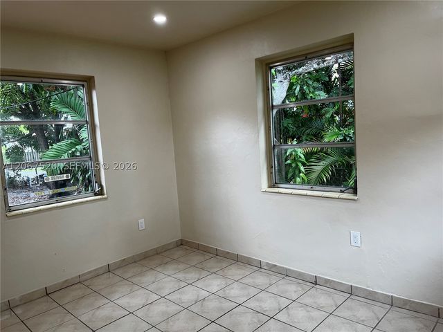 3351 SW 18th St 3351, Miami, FL 33145