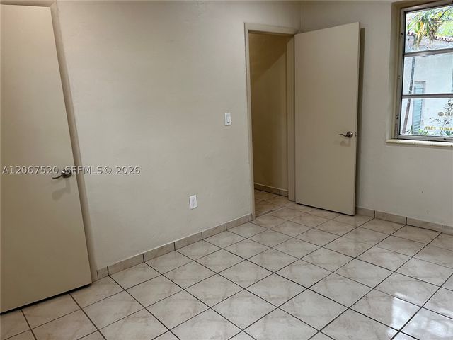 3351 SW 18th St 3351, Miami, FL 33145