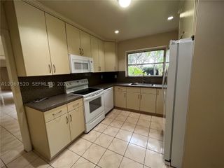 3351 SW 18th St 3351, Miami, FL 33145