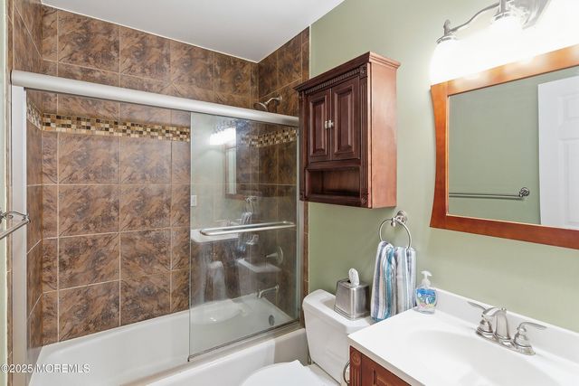 635 Chelsea Street, Forked River, NJ 08731