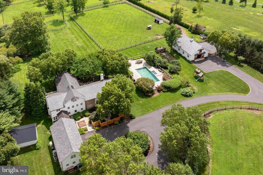 152 HARBOURTON WOODSVILLE ROAD, LAMBERTVILLE, NJ 08530 — exterior