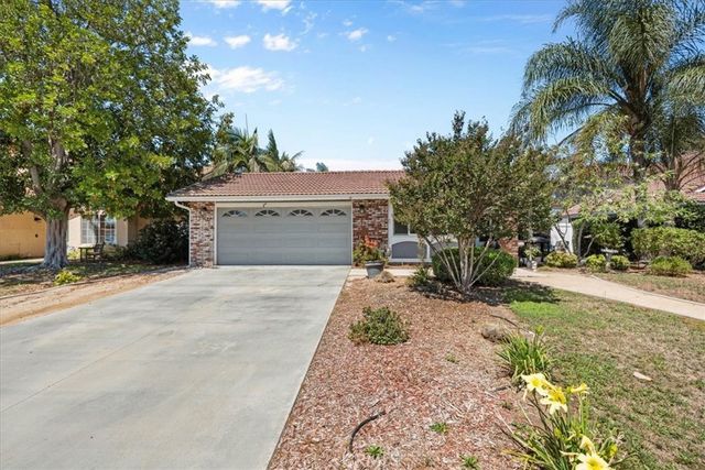 8715 Sandhill Drive, Riverside, CA 92508