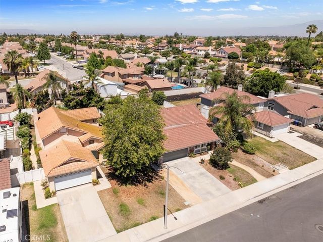 8715 Sandhill Drive, Riverside, CA 92508