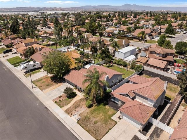 8715 Sandhill Drive, Riverside, CA 92508
