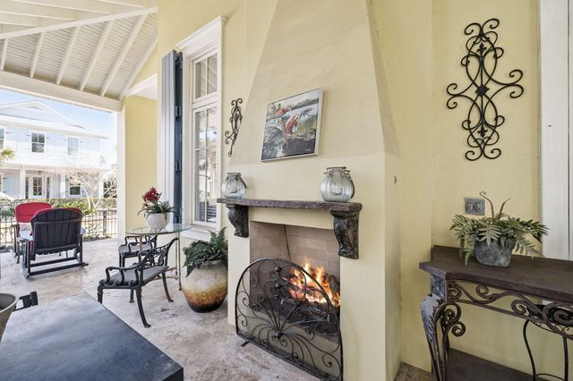 27 Rue Martine, Miramar Beach, FL 32550