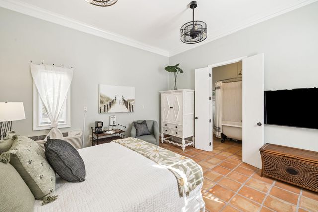 27 Rue Martine, Miramar Beach, FL 32550