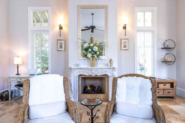 27 Rue Martine, Miramar Beach, FL 32550