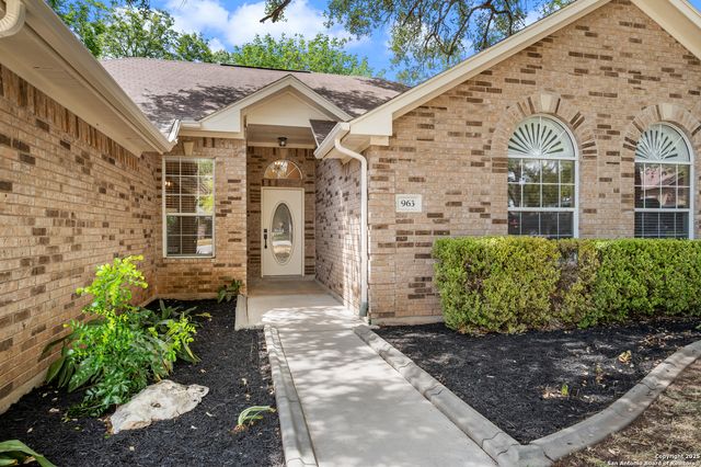963 River Rock, New Braunfels, TX 78130