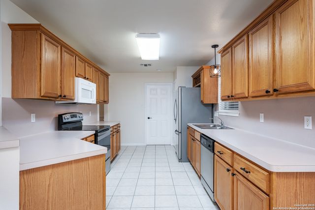 963 River Rock, New Braunfels, TX 78130
