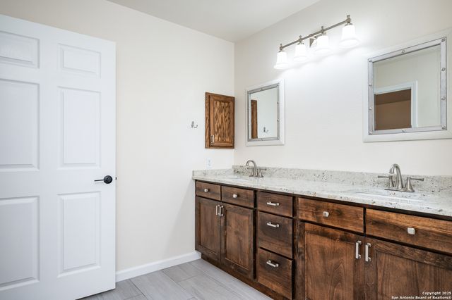 963 River Rock, New Braunfels, TX 78130
