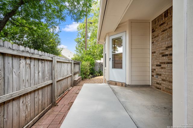 963 River Rock, New Braunfels, TX 78130