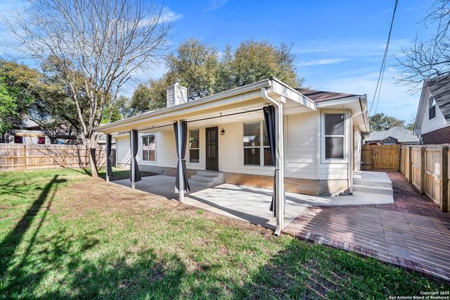 963 River Rock, New Braunfels, TX 78130