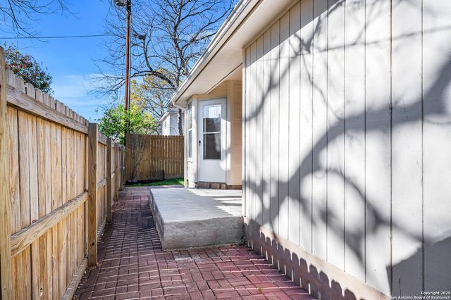 963 River Rock, New Braunfels, TX 78130