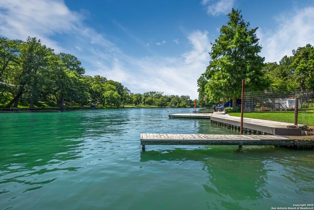 963 River Rock, New Braunfels, TX 78130
