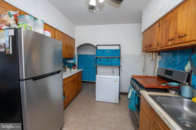 954 WAKELING ST, Philadelphia, PA 19124