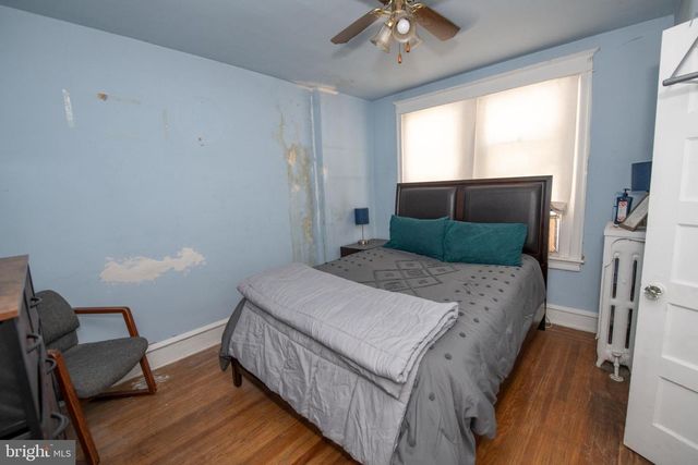 954 WAKELING ST, Philadelphia, PA 19124