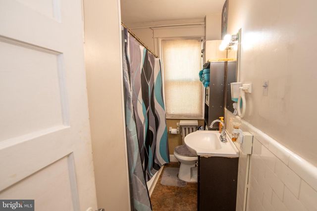 954 WAKELING ST, Philadelphia, PA 19124
