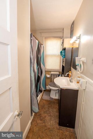 954 WAKELING ST, Philadelphia, PA 19124