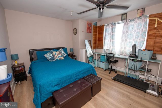 954 WAKELING ST, Philadelphia, PA 19124