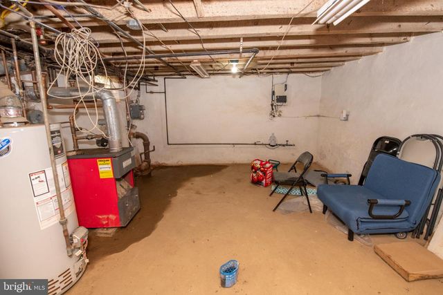 954 WAKELING ST, Philadelphia, PA 19124