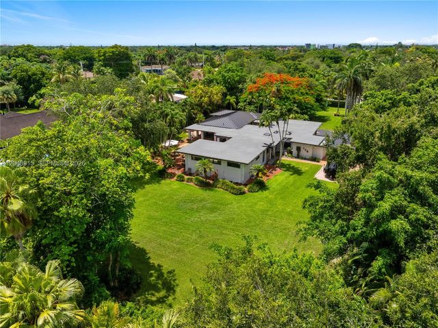 8735 SW 122nd Street, Miami, FL 33176