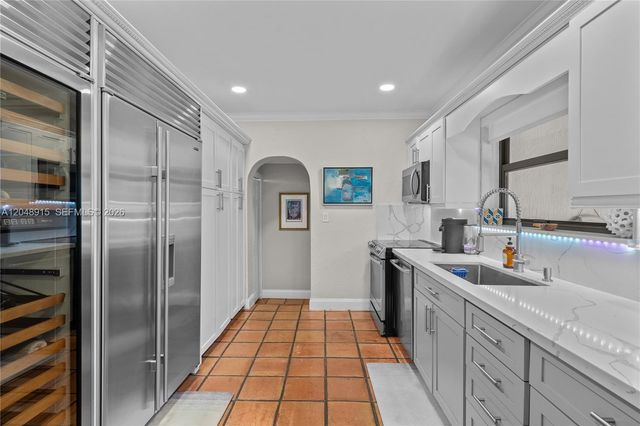 8735 SW 122nd Street, Miami, FL 33176