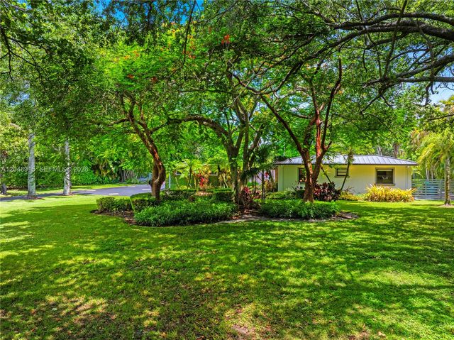 8735 SW 122nd Street, Miami, FL 33176