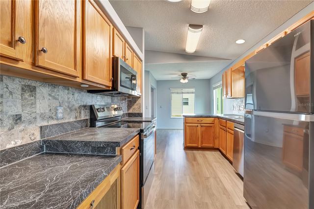 32901 ENCHANTED OAKS LANE, Leesburg, FL 34748