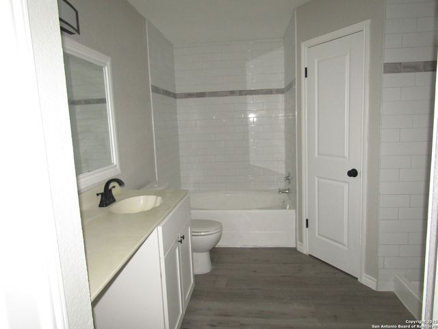 10243 Raven Field, San Antonio, TX 78245