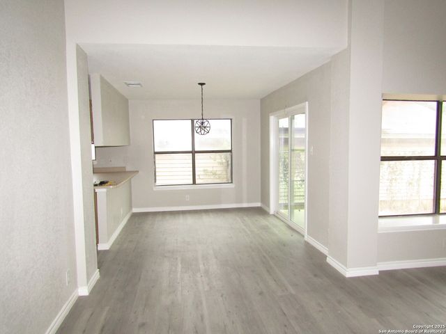 10243 Raven Field, San Antonio, TX 78245