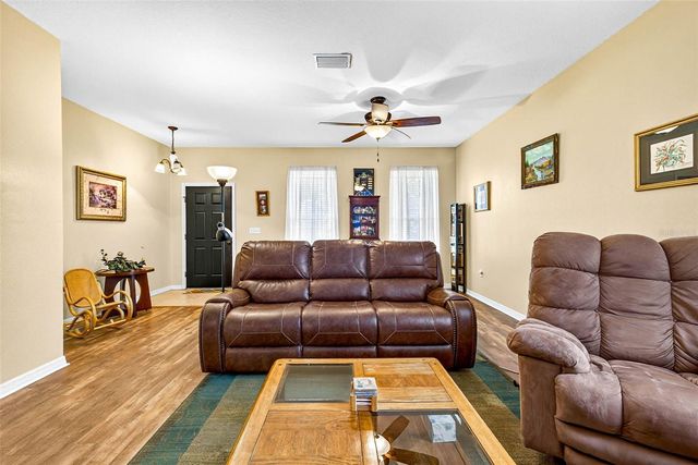 2716 WALDEN WOODS DRIVE, Plant City, FL 33566