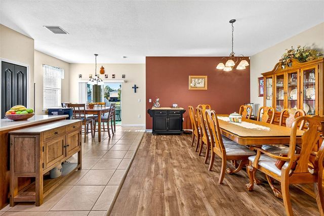 2716 WALDEN WOODS DRIVE, Plant City, FL 33566